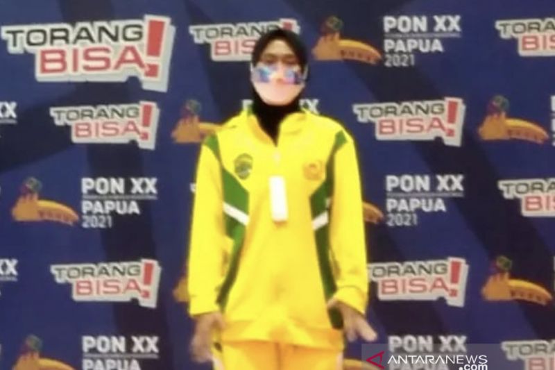 Dewi Ulfah sang juara PON tiga kali mesti akhiri karir dengan perunggu