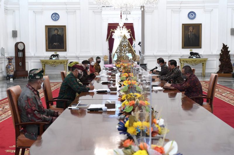 Presiden terima audiensi Panitia Mahasabha XII PHDI di Istana Negara