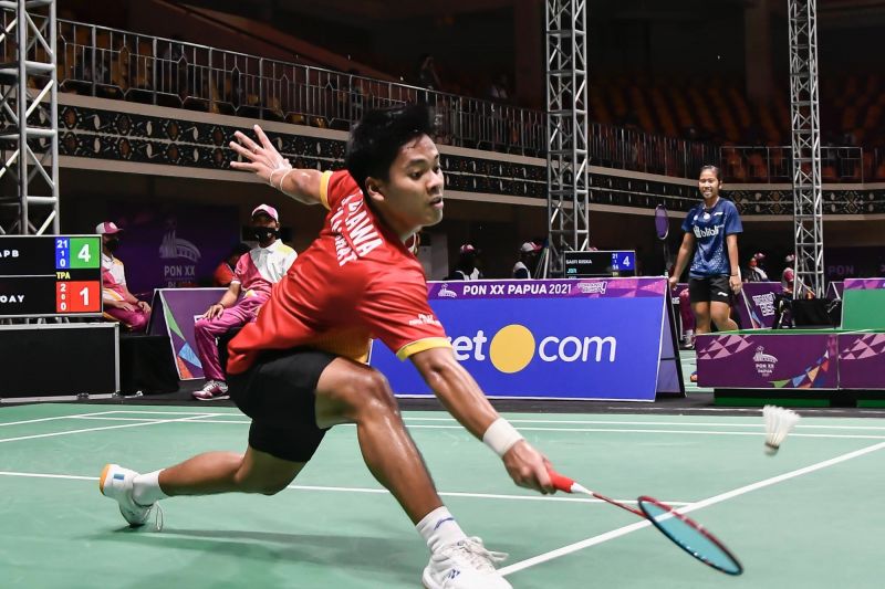 Jabar loloskan dua wakil ke semifinal bulu tangkis tunggal putra