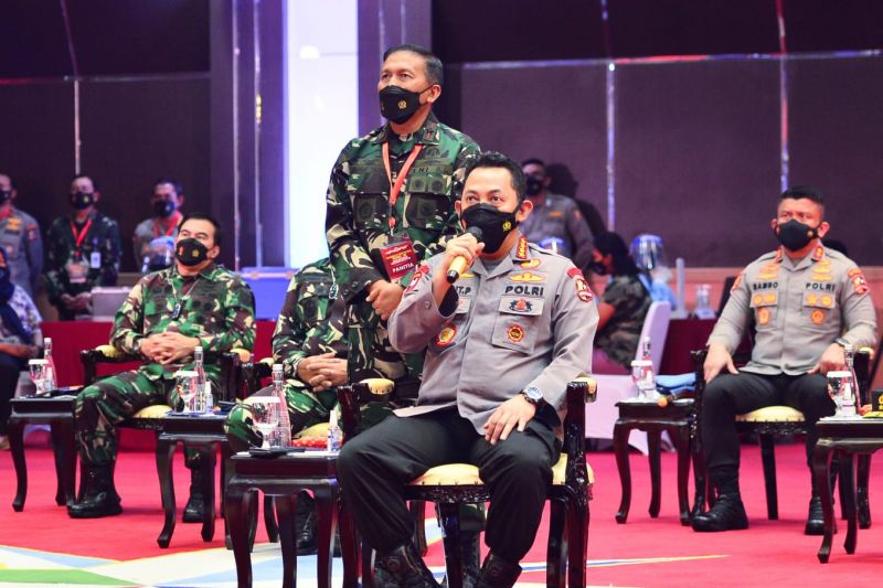 Kapolri tekankan akselerasi vaksinasi untuk penuhi target Presiden