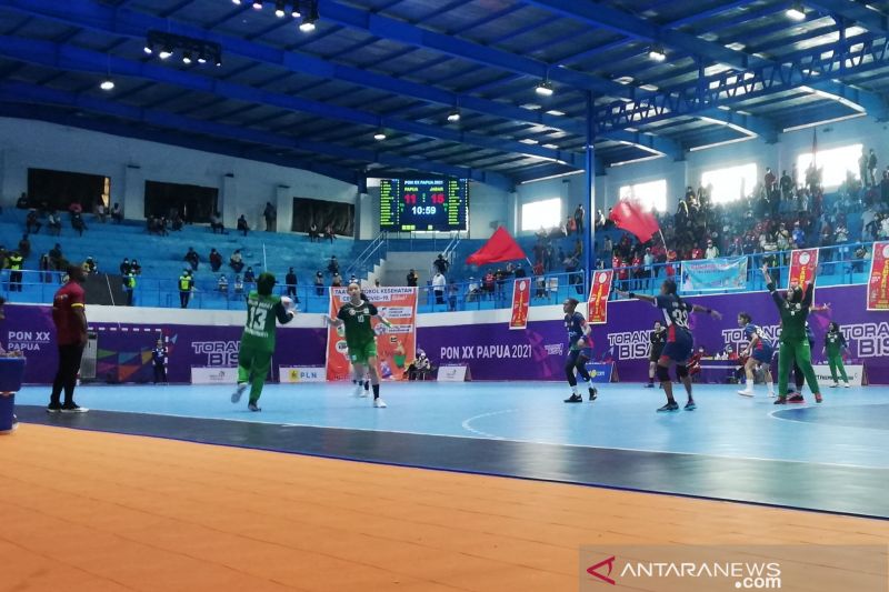 Bola tangan putri Jabar bekuk tuan rumah di semifinal
