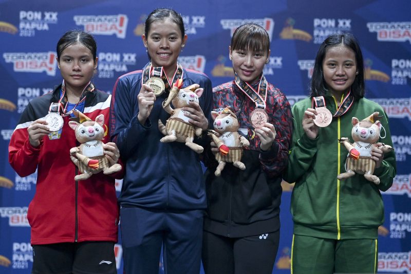 Saifi Riska sumbang emas Jabar di tunggal putri bulu tangkis PON Papua