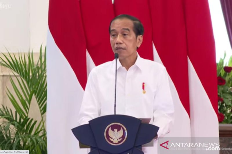 Presiden Jokowi: Jangan hanya jadi jadi tukang gali dan tangkap ikan