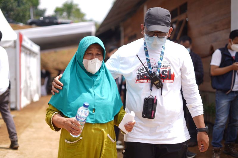 Bupati Bogor berharap level PPKM dapat turun seiring capaian vaksinasi