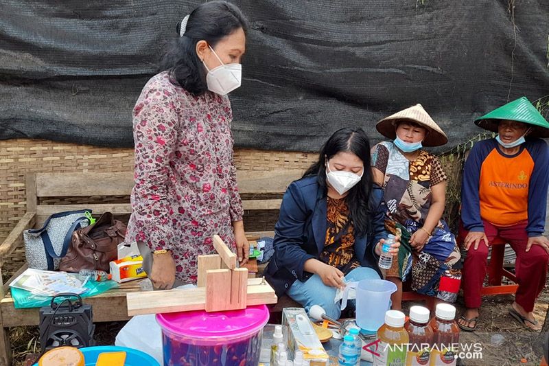 Limbah pertanian jadi produk kaya manfaat di tangan