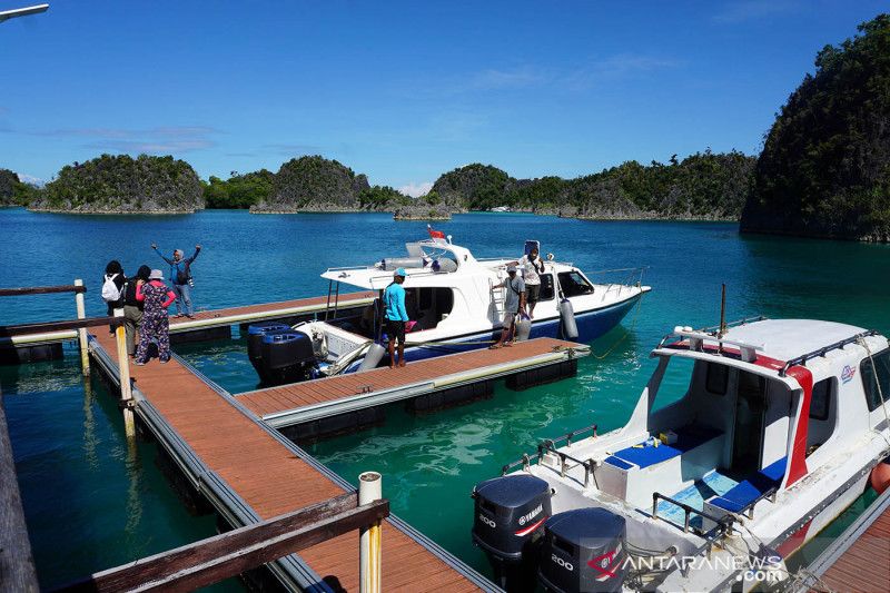 Pariwisata Raja Ampat dibuka kembali