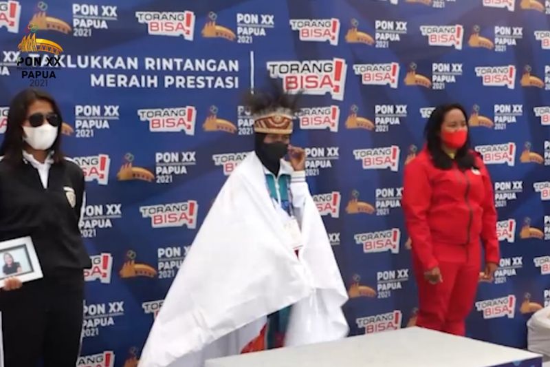 Papua Kawinkan Medali Emas Selam Laut Pon Papua Redaksinasional Id<script async src=