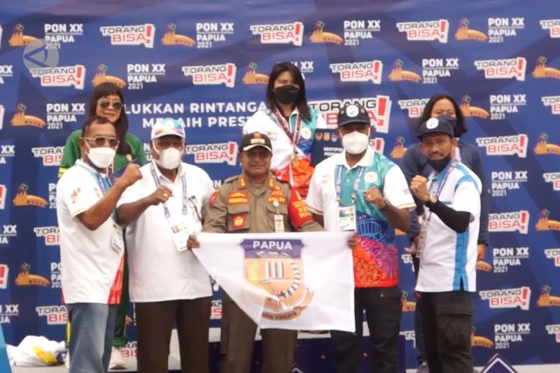 papua-rebut-emas-selam-laut-6.000-meter-finswimming-putri Papua rebut emas selam laut 6.000 meter finswimming putri thumbnail