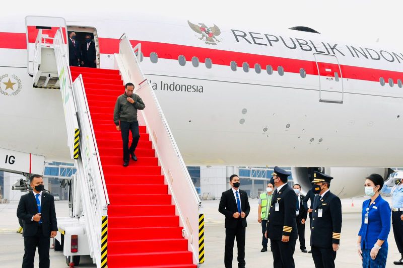 Presiden Jokowi tiba di Indonesia, langsung jalani karantina