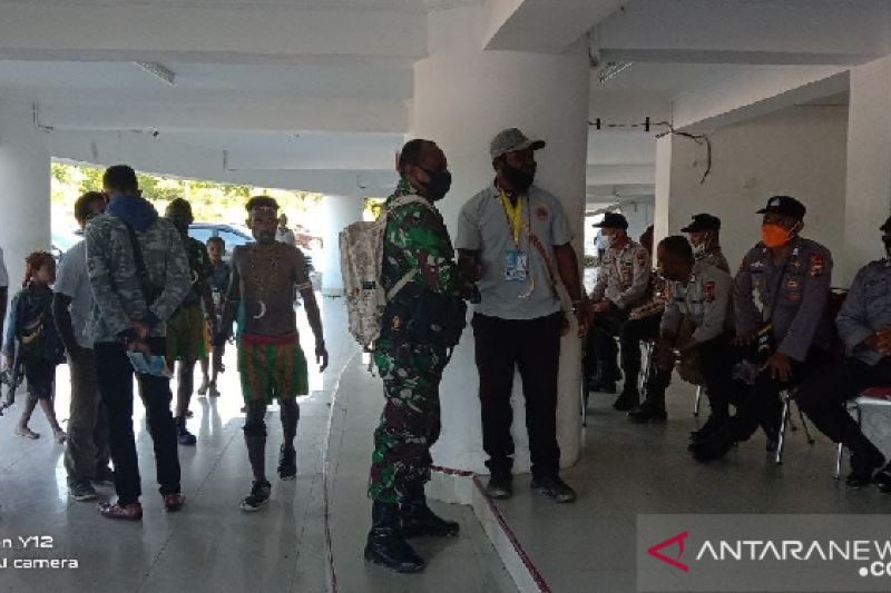 TNI bantu pengamanan konferensi Sinode XI di Mimika Papua