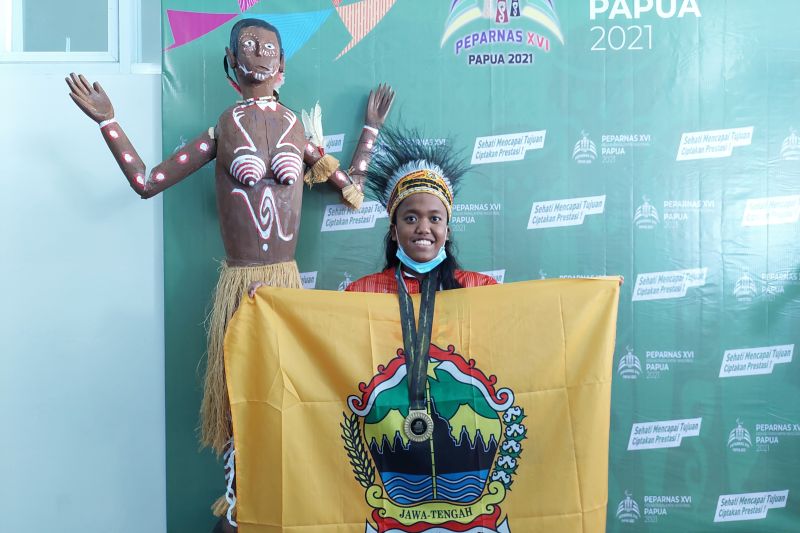 Lima rekornas pecah pada hari pertama renang Peparnas Papua