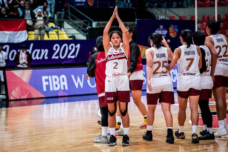 Dikalahkan tuan rumah, Indonesia batal kunci semifinal FIBA Asia Putri