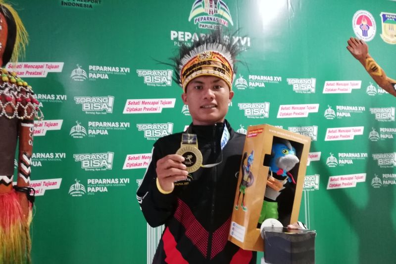 Sprinter debutan Sulsel Usman pecahkan rekornas di Peparnas Papua
