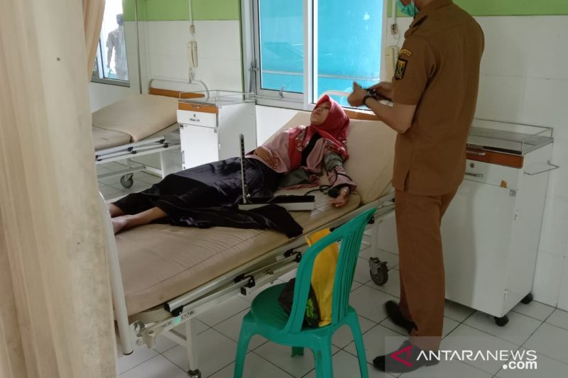Keracunan menimpa puluhan warga Purabaya Sukabumi