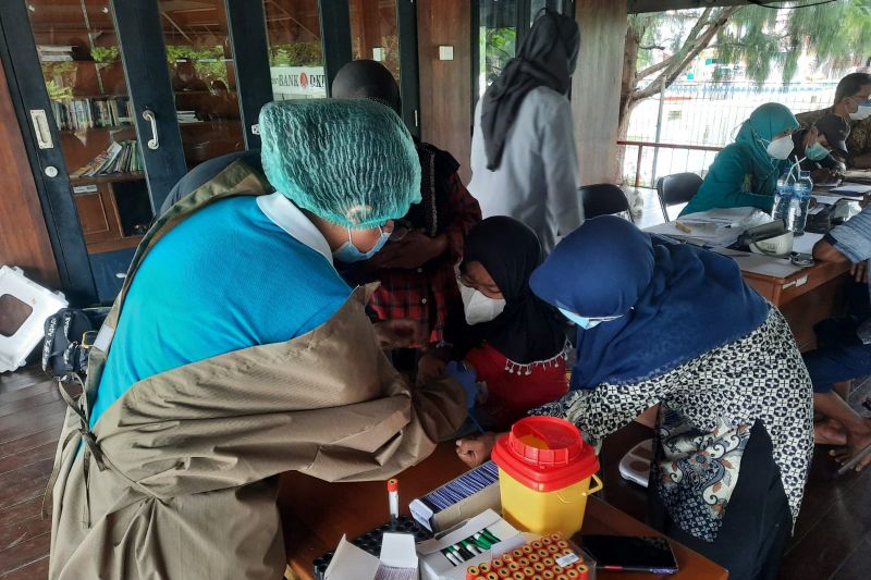Pemkab Kepulauan Seribu ambil darah warga untuk uji "herd immunity"