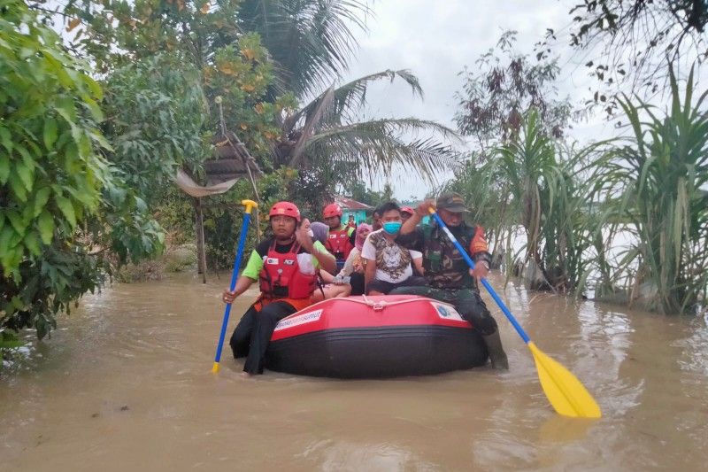 ACT bantu evakuasi korban banjir di Serdang Bedagai Sumut