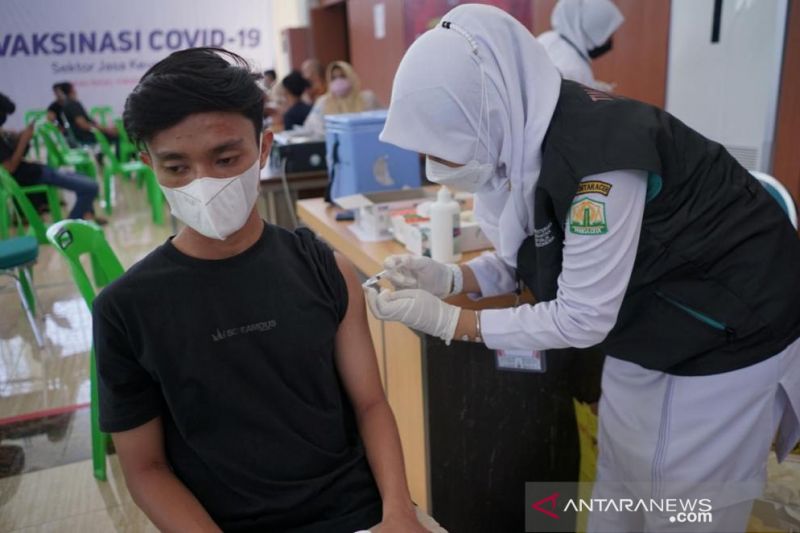 Sebanyak 807.152 warga Aceh menerima dosis lengkap vaksin COVID-19