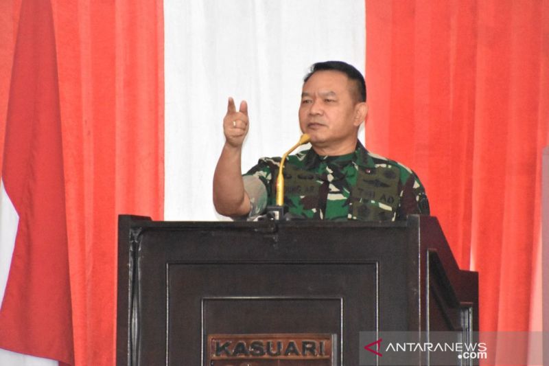 Kasad: Prajurit TNI harus lindungi rakyat dari intimidasi KKB