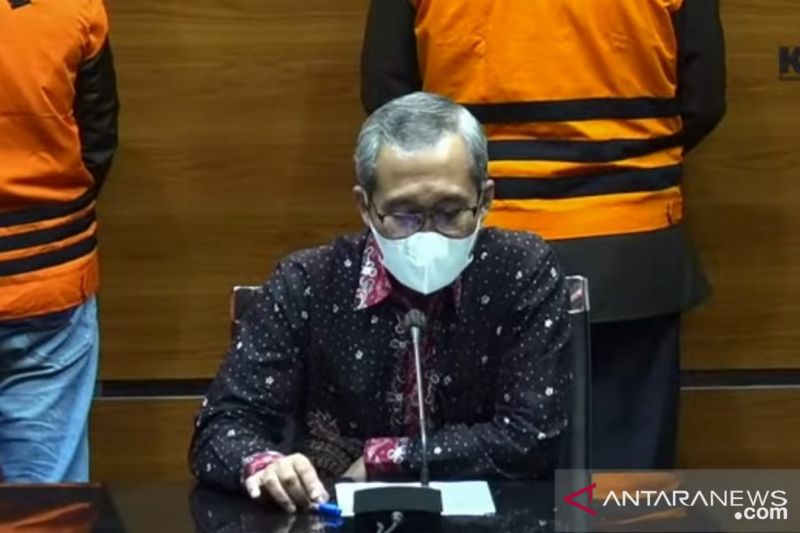 KPK tetapkan eks Direktur PTPN XI tersangka korupsi mesin giling tebu
