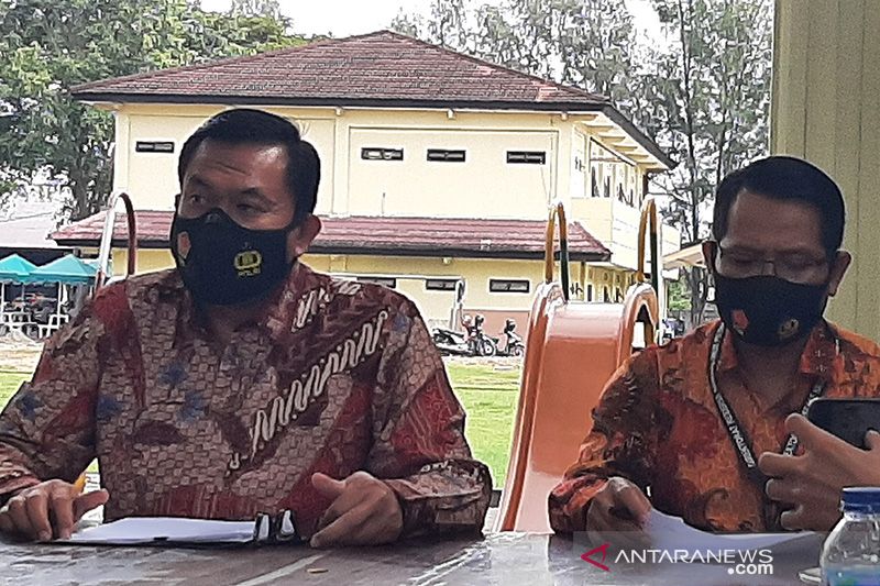 Polda Aceh menahan lima tersangka korupsi pengaspalan jalan