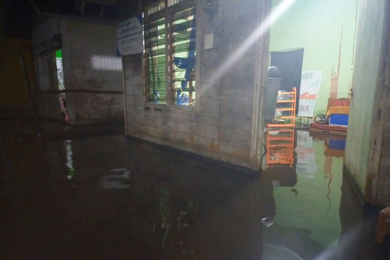 Banjir masih merendam sembilan kecamatan di Kapuas Hulu