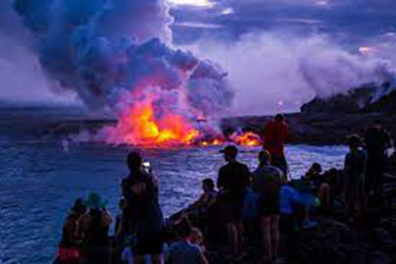 PVBMG : Letusan gunung api bawah laut dapat berdampak tsunami