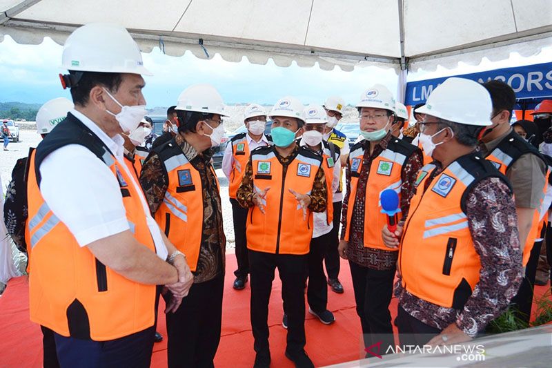 Menteri Luhut apresiasi progres pembangunan bandara di Kediri