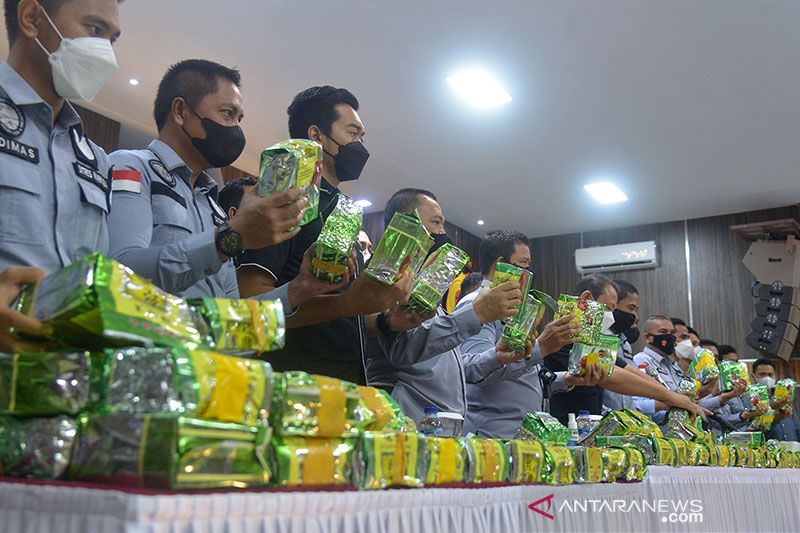 Polda Aceh gagalkan peredaran 100 kg sabu