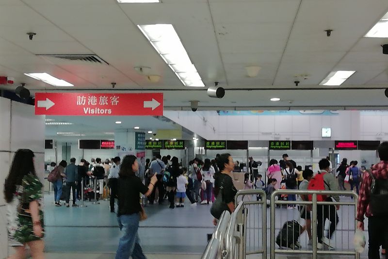 Omicron di Hong Kong tak pengaruhi bebas karantina dengan China