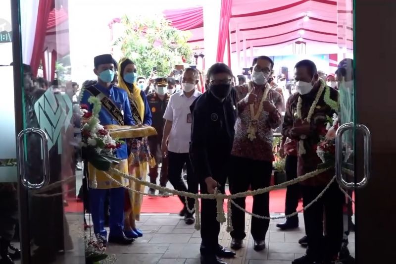 Menpan-RB resmikan MPP di Bekasi, Ridwan Kamil: di Jabar ada 7