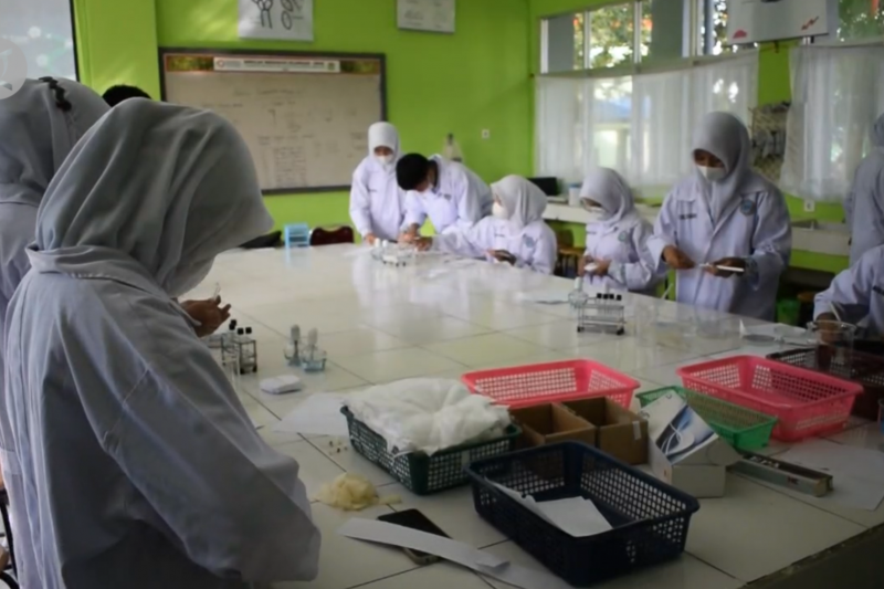 kemenperin-dukung-peningkatan-mutu-sekolah-vokasi Kemenperin dukung peningkatan mutu sekolah vokasi thumbnail