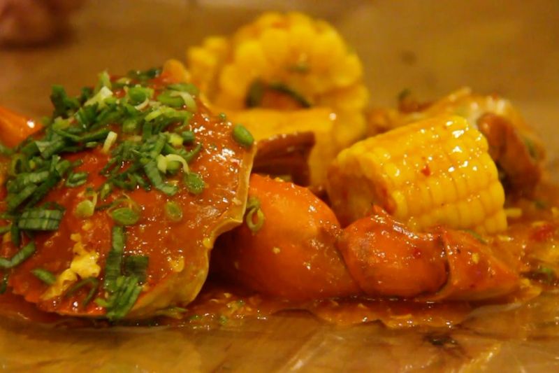makan-kepiting-ngamprak-jadi-tren-baru-milenial-di-medan Makan Kepiting ngamprak jadi tren baru milenial di Medan thumbnail