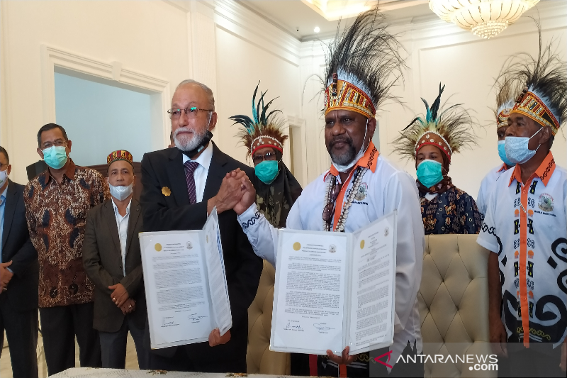 Wali Nanggroe Aceh tanda tangani MoU advokasi bersama MRP Papua