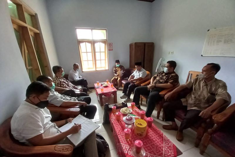 Anggota DPD RI minta Desa Banjarsari Kulon Progo berdayakan masyarakat
