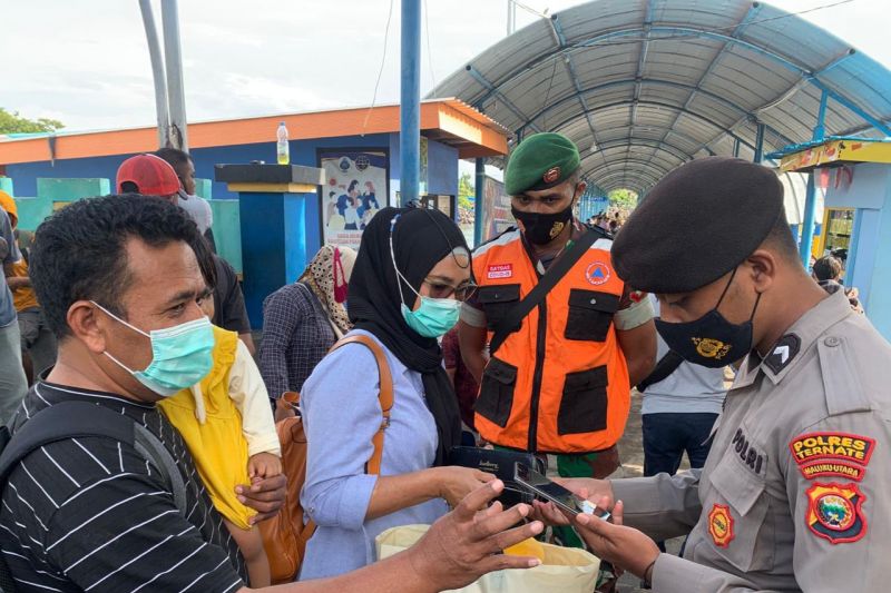 Lebih 800 warga di Maluku Utara terjaring razia vaksinasi COVID-19