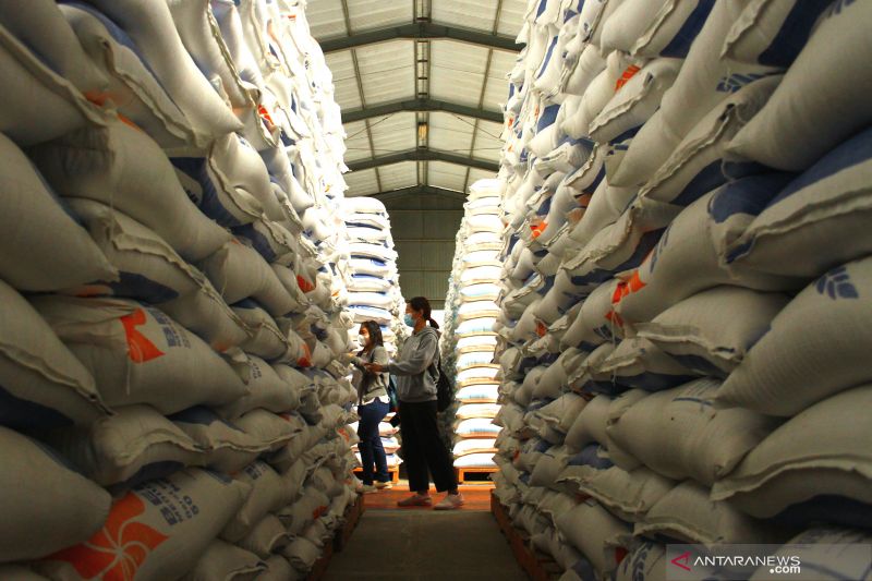 Bulog Malang pastikan stok beras aman jelang akhir tahun