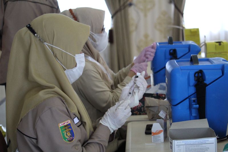 Lampung lakukan percepatan vaksinasi di pulau terluar