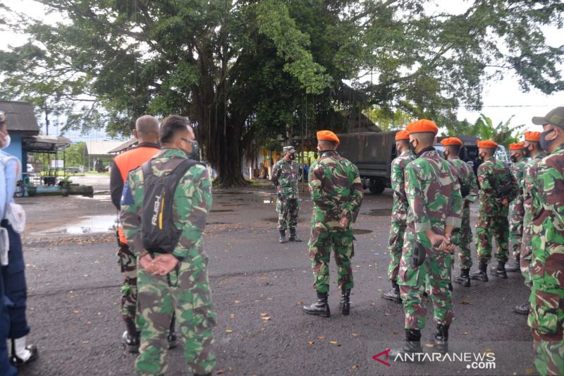 TNI AU kerahkan puluhan prajurit membantu korban letusan Gunung Semeru