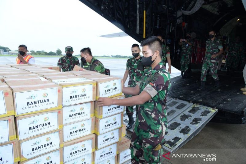 C-130 Hercules kirim 12 ton bantuan bagi korban letusan Gunung Semeru
