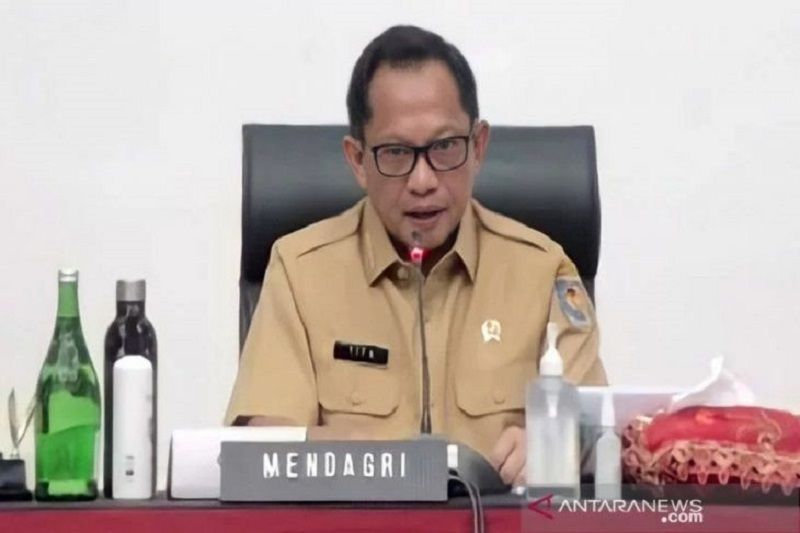 Mendagri memperpanjang penyesuaian PPKM Jawa-Bali antisipasi Omicron