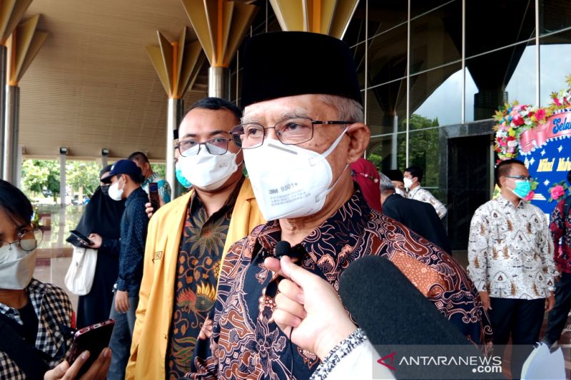 Ketum PP Muhammadiyah: Jangan abai prokes meski tren COVID-19 melandai