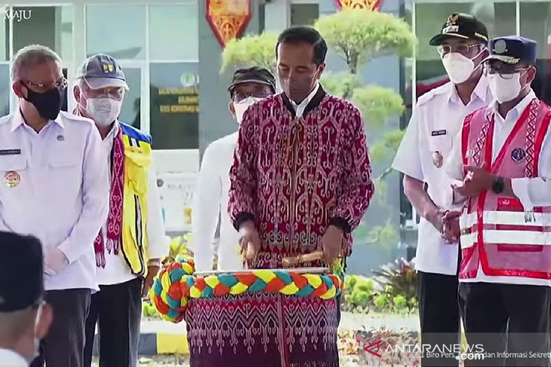 Presiden Jokowi resmikan Bandara Tebelian di Sintang Kalbar