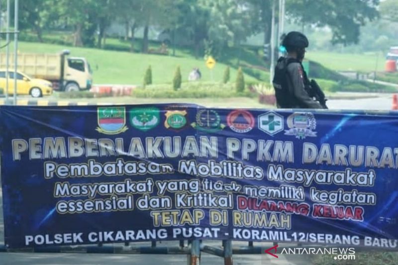 Pemkab Bekasi tetap perketat wilayah saat Natal-Tahun Baru 2022