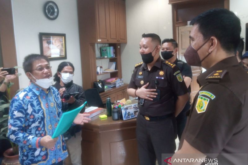 Kejati Sulsel menggeledah Kantor PDAM Makassar terkait dugaan korupsi