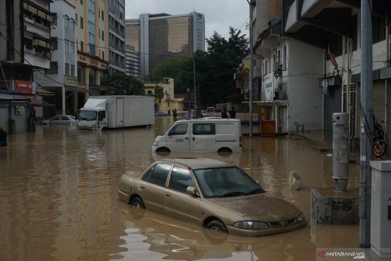 Banjir kepung Kuala Lumpur