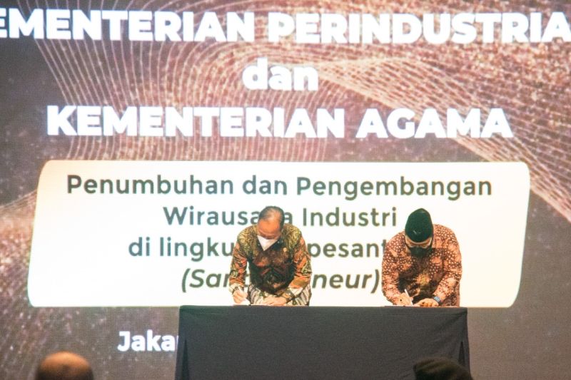 Bangun ekosistem halal, Kemenperin ciptakan wirausaha di pesantren