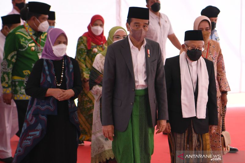 Presiden Joko Widodo secara resmi membuka Muktamar Ke-34 NU