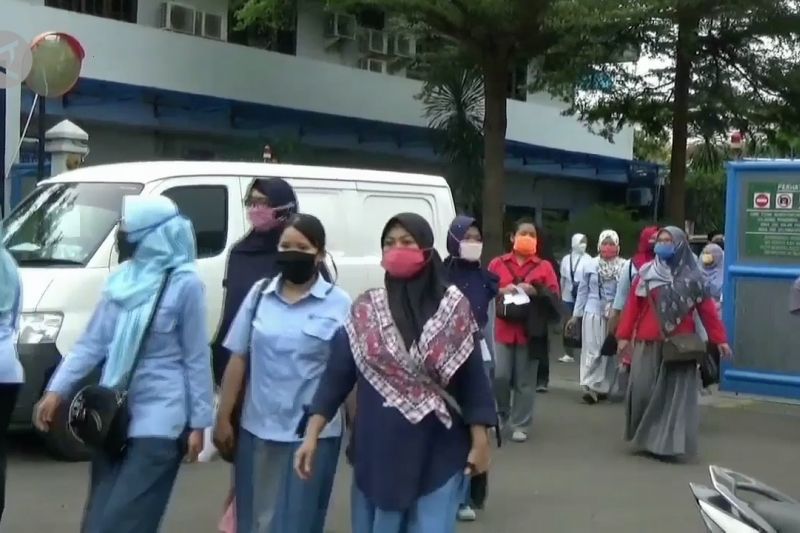 Disnaker pastikan UMK di Kota Tangerang naik sebesar 0,56 persen