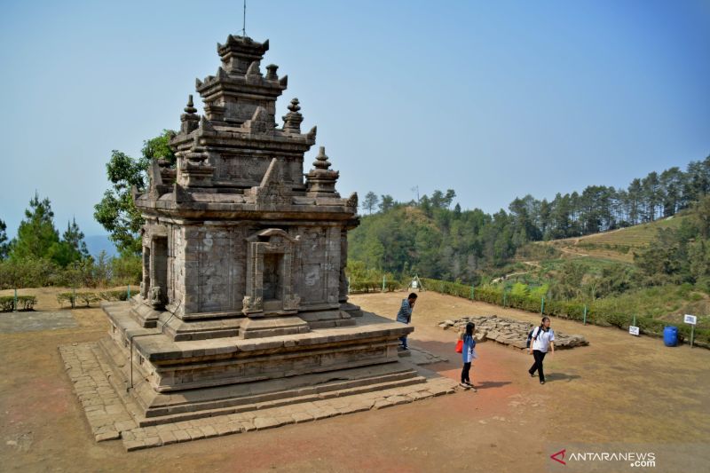 sejarah-candi-gedong-songo-wisata-budaya-favorit-di-semarang