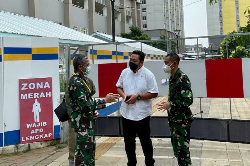 Charles Honoris minta lipat gandakan isolasi terpusat di Jakarta